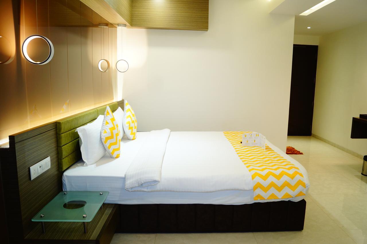 Hotel O Ellis Ahmedabad Esterno foto