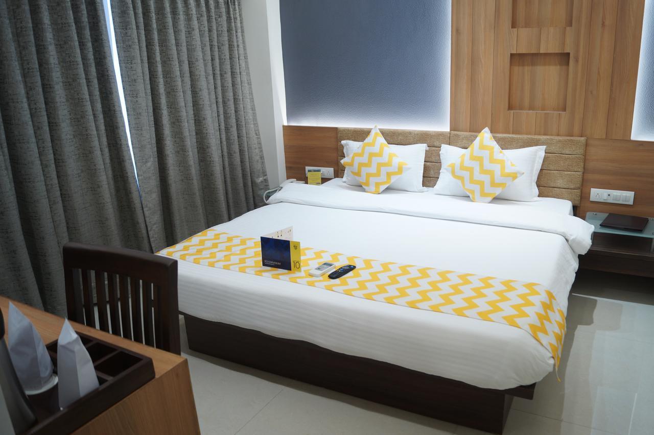Hotel O Ellis Ahmedabad Esterno foto