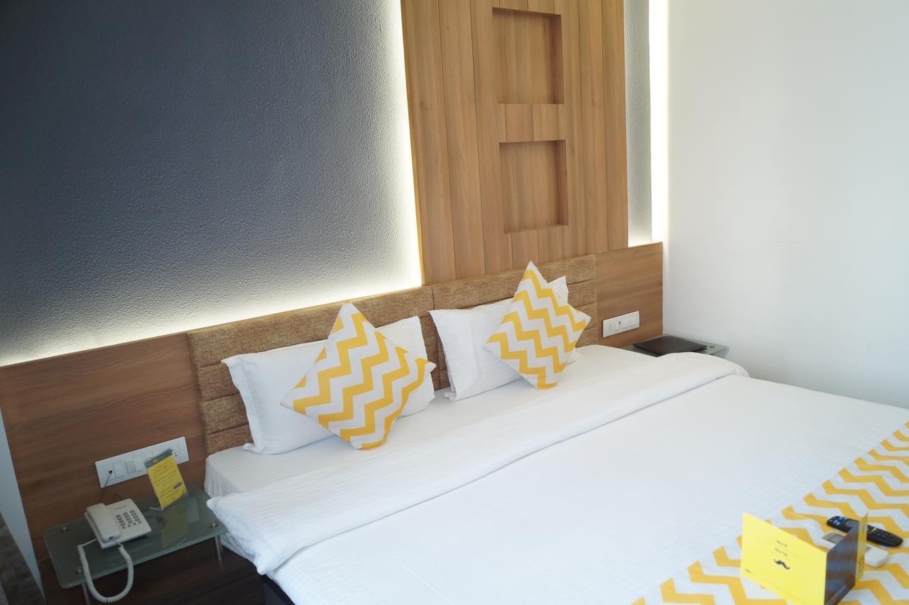 Hotel O Ellis Ahmedabad Esterno foto